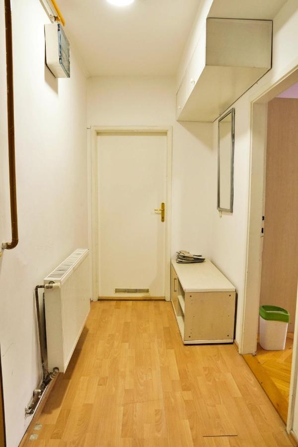 Vijecnica View 2Bdr Apartment With Balcony - Best Location Sarajevo Eksteriør bilde
